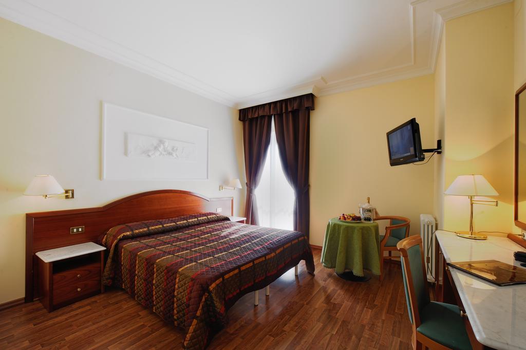 Hotel Benessere Villa Fiorita Colfiorito Room photo